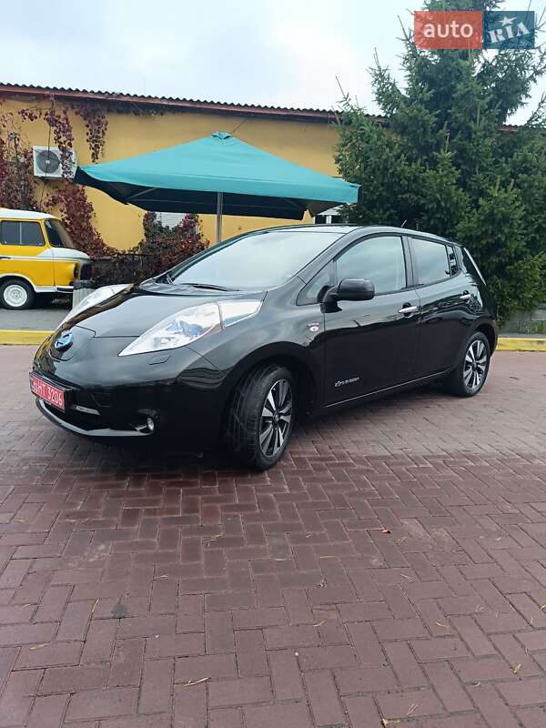 Хэтчбек Nissan Leaf 2015 в Ровно фото 8 Хэтчбек Nissan Leaf 2015 в Ровно