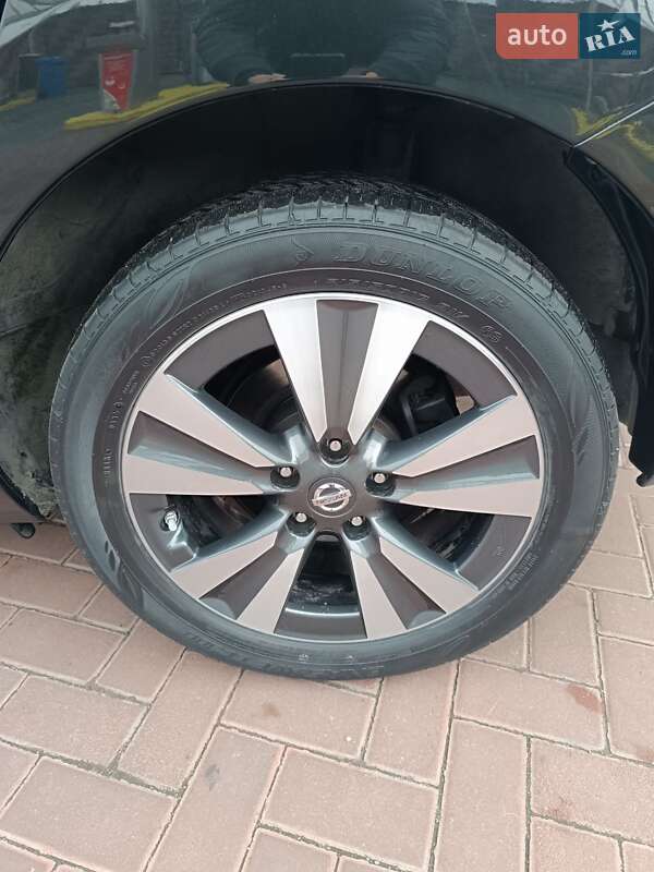 Хэтчбек Nissan Leaf 2015 в Ровно фото 26 Хэтчбек Nissan Leaf 2015 в Ровно