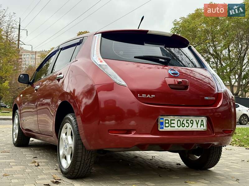 Хэтчбек Nissan Leaf 2012 в Одессе фото 10 Хэтчбек Nissan Leaf 2012 в Одессе