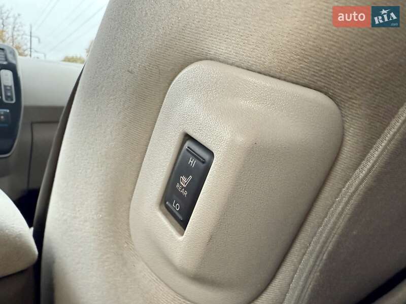 Хэтчбек Nissan Leaf 2012 в Одессе фото 68 Хэтчбек Nissan Leaf 2012 в Одессе