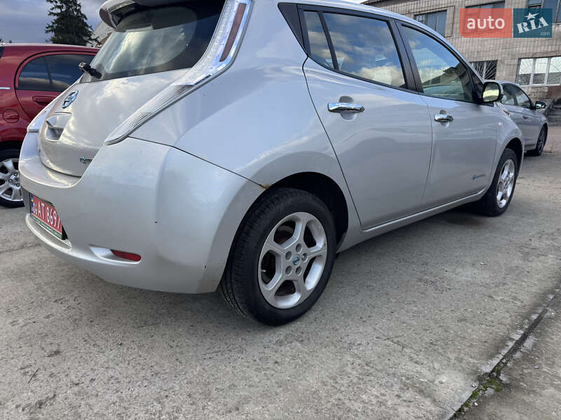 Хэтчбек Nissan Leaf 2012 в Житомире фото 3 Хэтчбек Nissan Leaf 2012 в Житомире