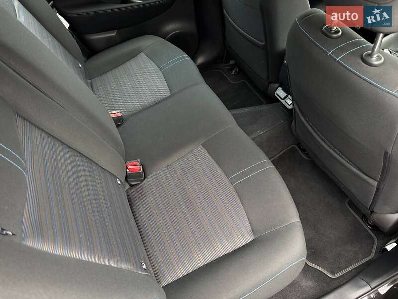 Хэтчбек Nissan Leaf 2022 в Виннице