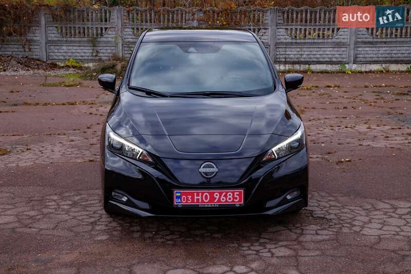 Хетчбек Nissan Leaf 2023 в Бердичеві