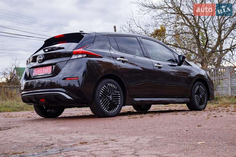 Хетчбек Nissan Leaf 2023 в Бердичеві