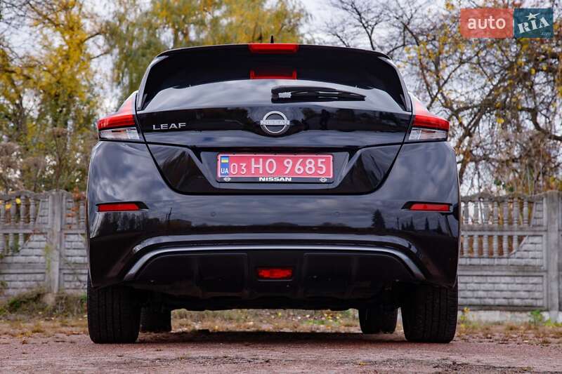 Хетчбек Nissan Leaf 2023 в Бердичеві