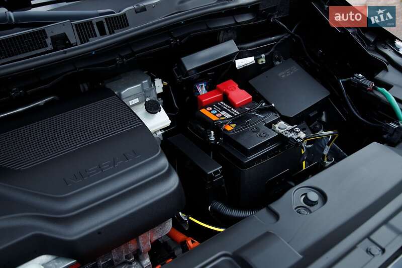 Хетчбек Nissan Leaf 2023 в Бердичеві