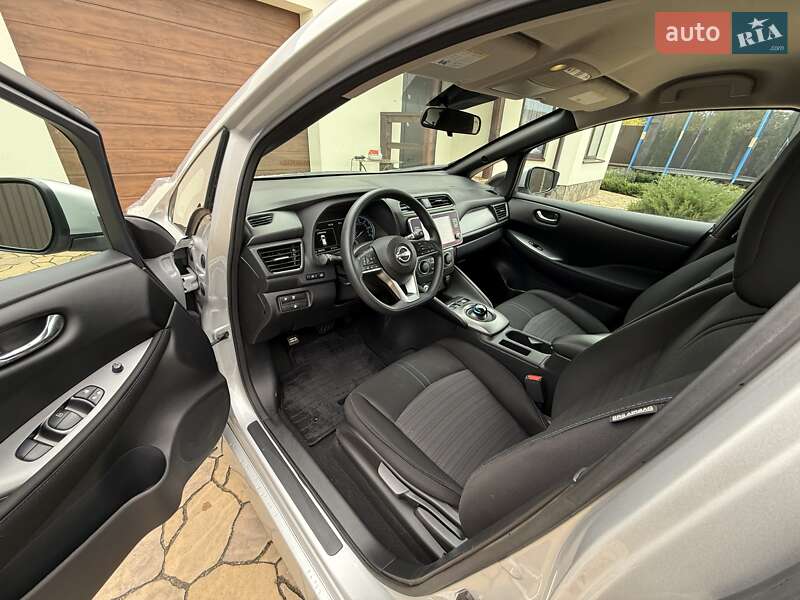 Хэтчбек Nissan Leaf 2022 в Виннице фото 9 Хэтчбек Nissan Leaf 2022 в Виннице