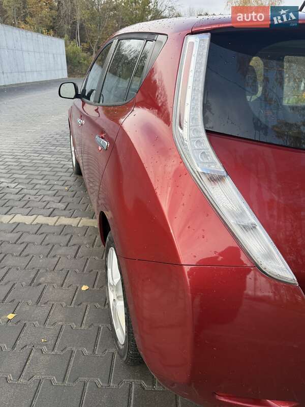 Хэтчбек Nissan Leaf 2014 в Тернополе фото 12 Хэтчбек Nissan Leaf 2014 в Тернополе