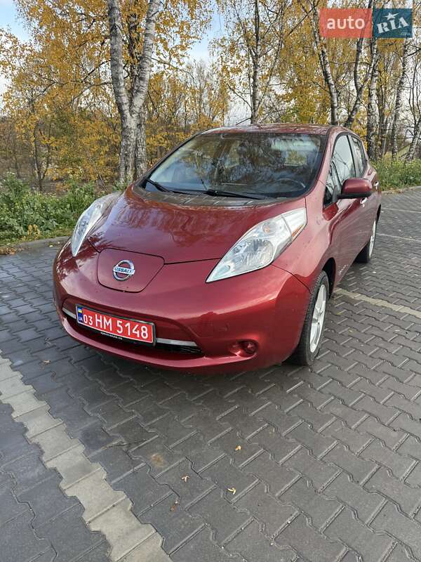 Хэтчбек Nissan Leaf 2014 в Тернополе фото 13 Хэтчбек Nissan Leaf 2014 в Тернополе