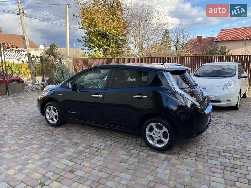Хэтчбек Nissan Leaf 2013 в Черновцах фото 5 Хэтчбек Nissan Leaf 2013 в Черновцах