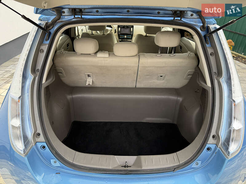 Хэтчбек Nissan Leaf 2012 в Владимире фото 16 Хэтчбек Nissan Leaf 2012 в Владимире