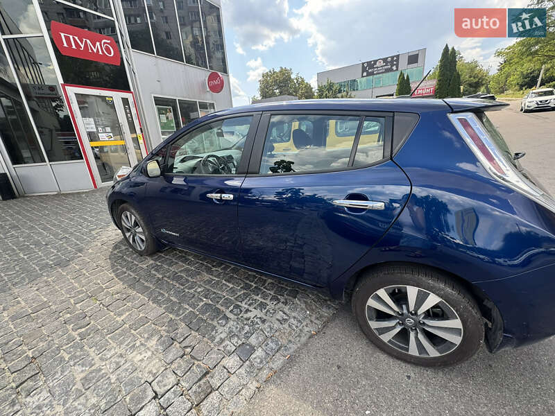 Хэтчбек Nissan Leaf 2017 в Обухове фото 4 Хэтчбек Nissan Leaf 2017 в Обухове