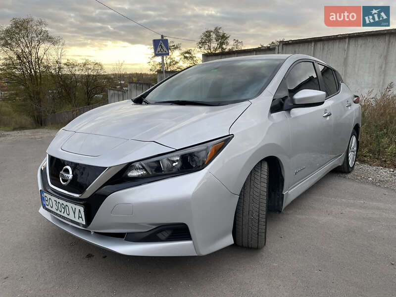 Хэтчбек Nissan Leaf 2018 в Тернополе фото 4 Хэтчбек Nissan Leaf 2018 в Тернополе