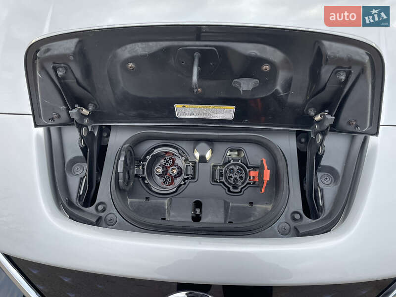 Хэтчбек Nissan Leaf 2018 в Тернополе фото 9 Хэтчбек Nissan Leaf 2018 в Тернополе