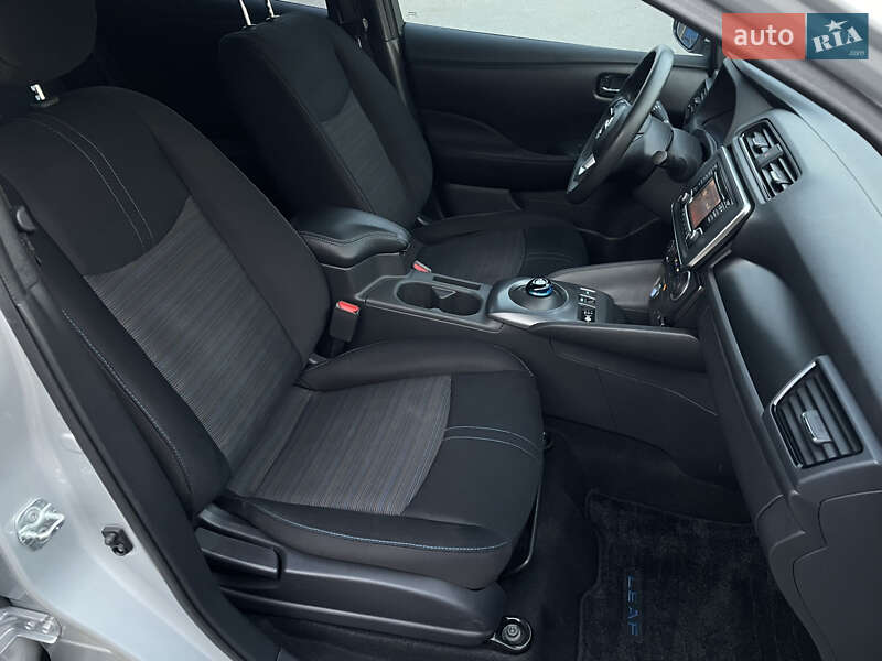 Хэтчбек Nissan Leaf 2018 в Тернополе фото 36 Хэтчбек Nissan Leaf 2018 в Тернополе