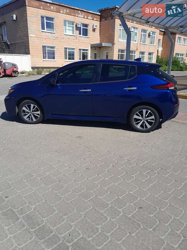 Хэтчбек Nissan Leaf 2022 в Полтаве фото 7 Хэтчбек Nissan Leaf 2022 в Полтаве