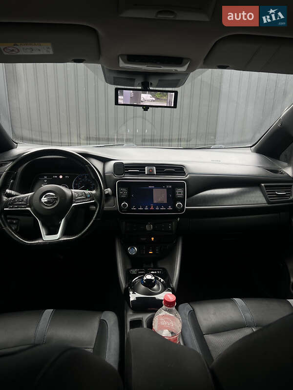 Хэтчбек Nissan Leaf 2021 в Львове фото 2 Хэтчбек Nissan Leaf 2021 в Львове
