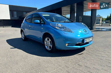 Хэтчбек Nissan Leaf 2012 в Ужгороде