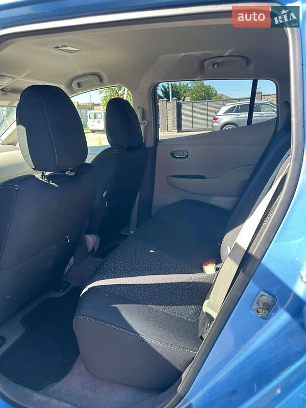 Хэтчбек Nissan Leaf 2012 в Ужгороде фото 15 Хэтчбек Nissan Leaf 2012 в Ужгороде