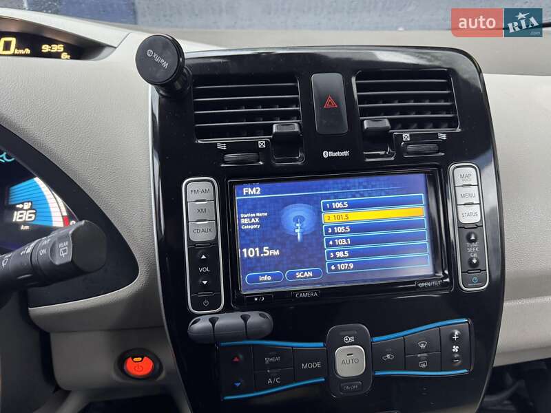 Хэтчбек Nissan Leaf 2014 в Киеве