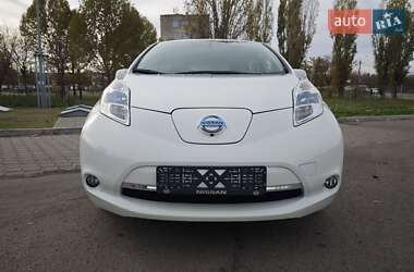 Хэтчбек Nissan Leaf 2016 в Николаеве