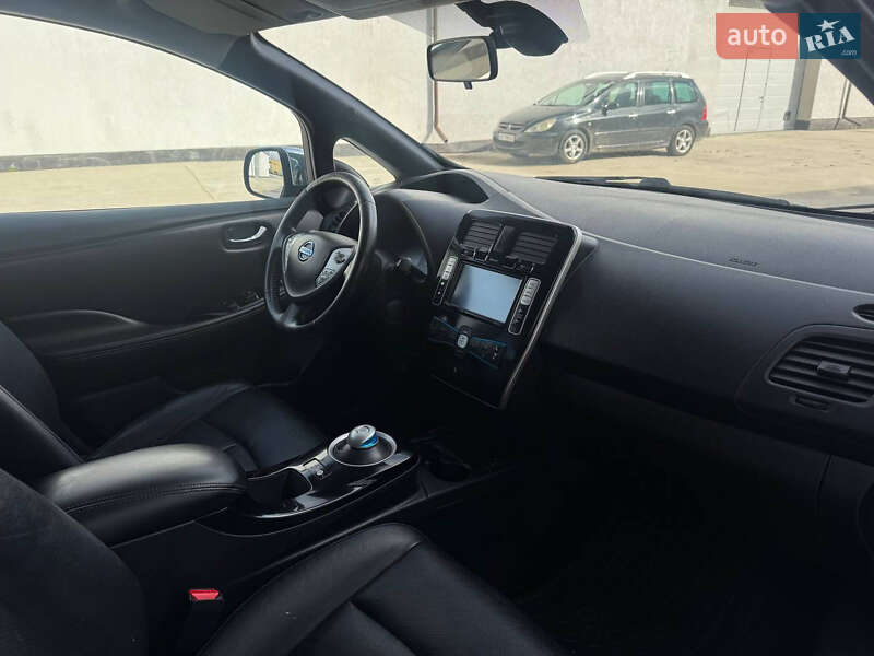 Хэтчбек Nissan Leaf 2015 в Виннице фото 9 Хэтчбек Nissan Leaf 2015 в Виннице