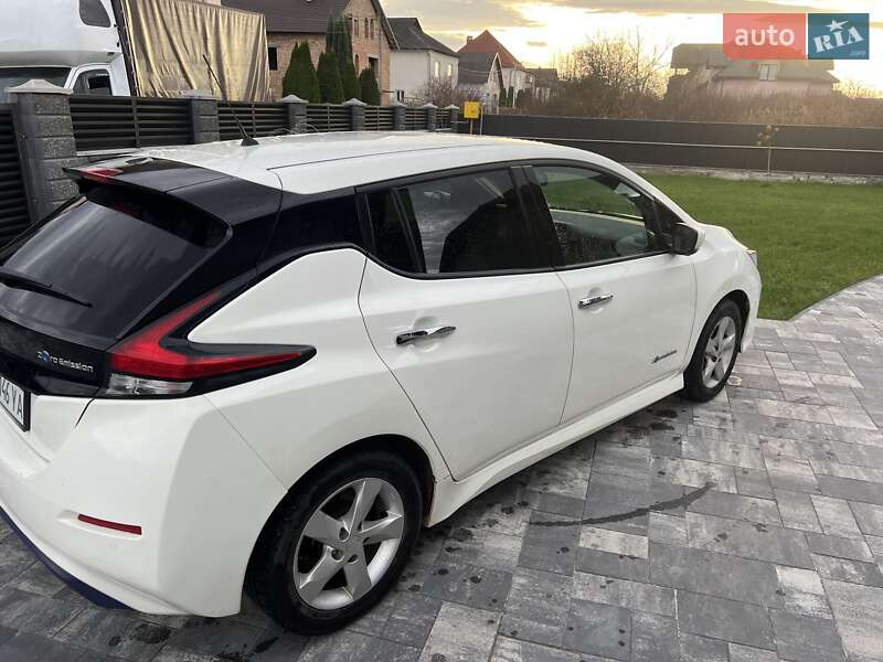 Хэтчбек Nissan Leaf 2019 в Ивано-Франковске