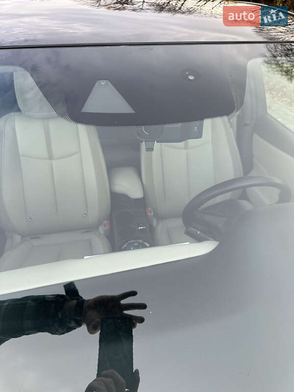 Хэтчбек Nissan Leaf 2021 в Долине