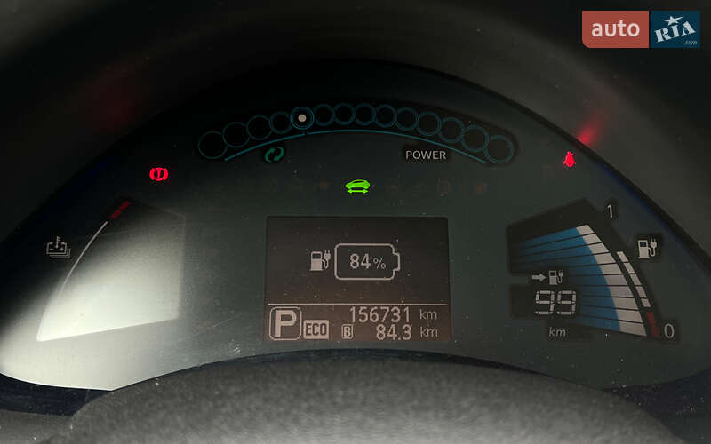 Хэтчбек Nissan Leaf 2015 в Львове