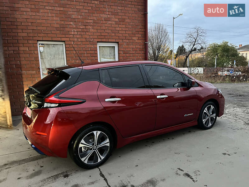 Хэтчбек Nissan Leaf 2020 в Бердичеве фото 6 Хэтчбек Nissan Leaf 2020 в Бердичеве