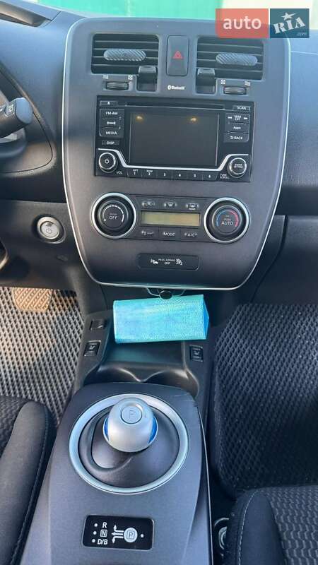 Хэтчбек Nissan Leaf 2016 в Харькове