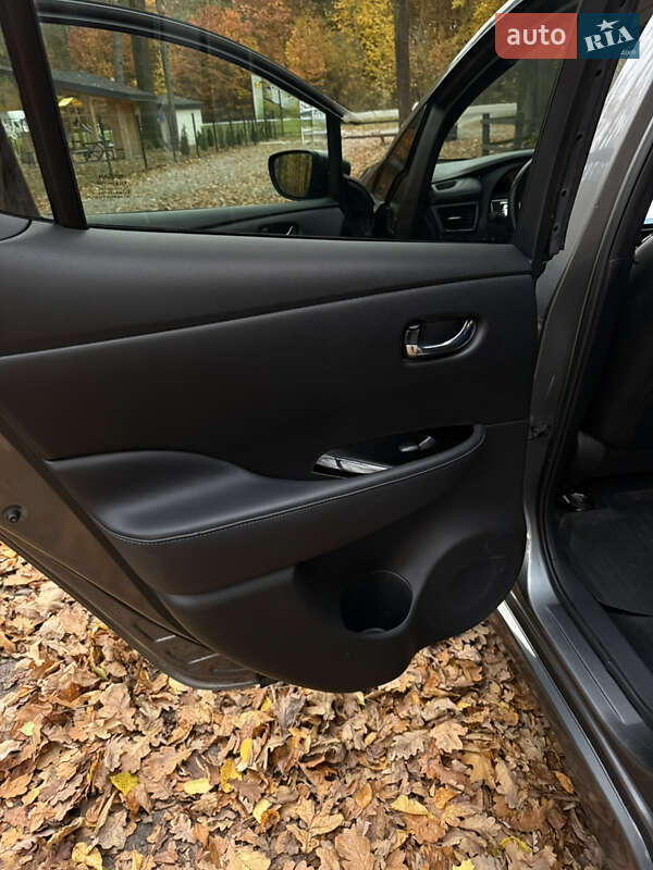 Хэтчбек Nissan Leaf 2018 в Бродах фото 11 Хэтчбек Nissan Leaf 2018 в Бродах