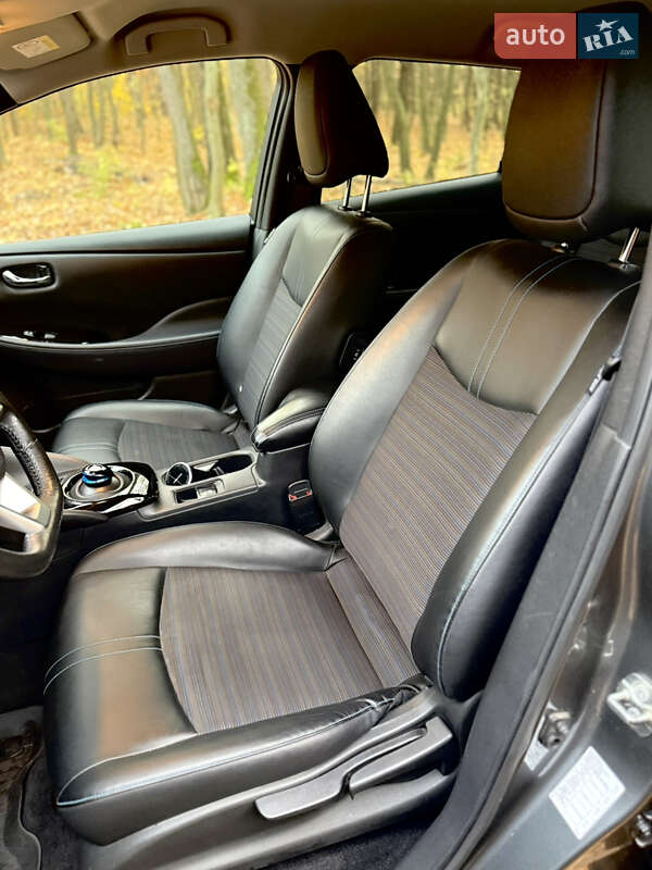 Хэтчбек Nissan Leaf 2018 в Бродах фото 28 Хэтчбек Nissan Leaf 2018 в Бродах