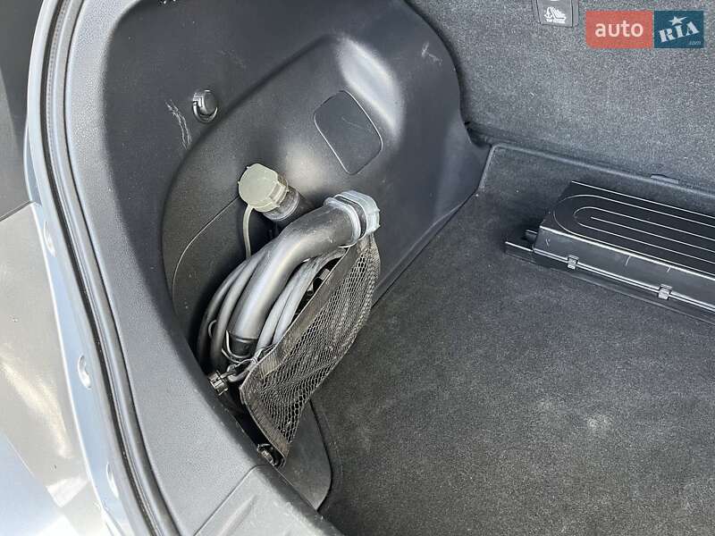 Хэтчбек Nissan Leaf 2018 в Львове