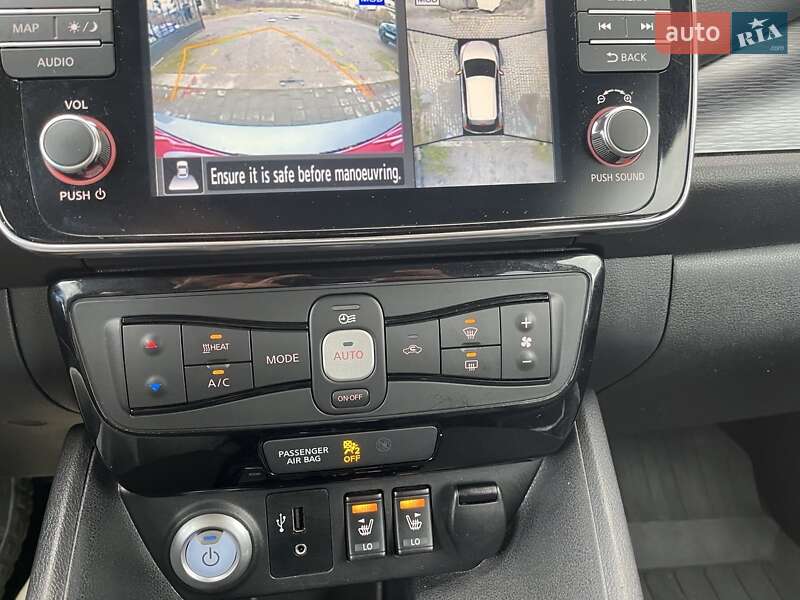 Хэтчбек Nissan Leaf 2018 в Львове