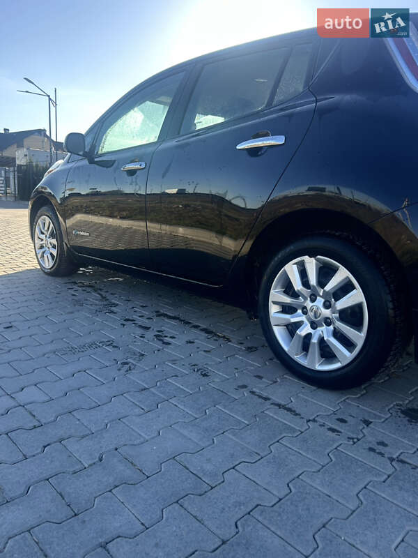 Хэтчбек Nissan Leaf 2013 в Львове фото 5 Хэтчбек Nissan Leaf 2013 в Львове