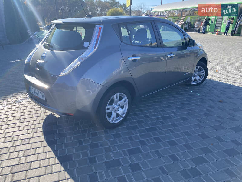 Хэтчбек Nissan Leaf 2015 в Кропивницком фото 7 Хэтчбек Nissan Leaf 2015 в Кропивницком