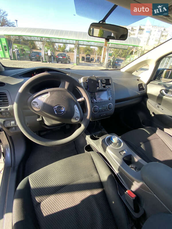 Хэтчбек Nissan Leaf 2015 в Кропивницком фото 13 Хэтчбек Nissan Leaf 2015 в Кропивницком