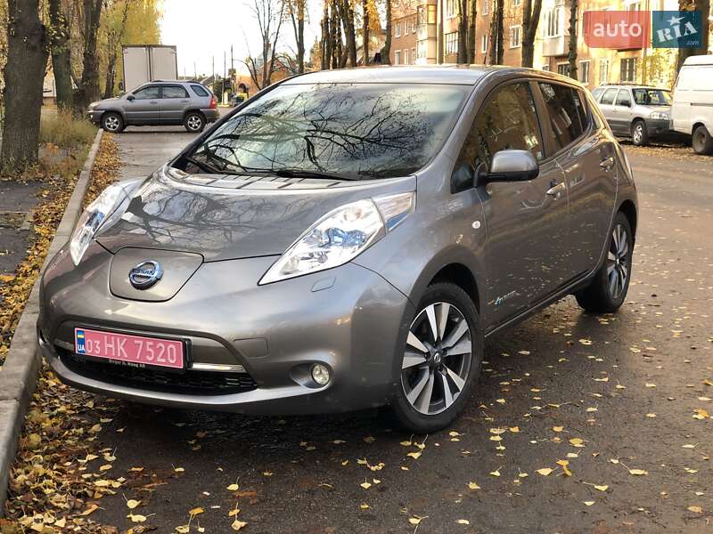 Хэтчбек Nissan Leaf 2016 в Сумах