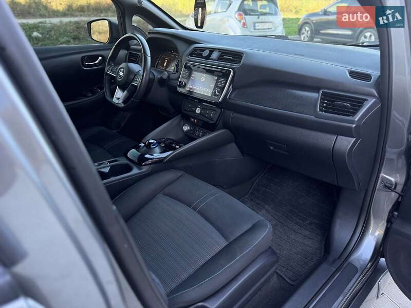 Хэтчбек Nissan Leaf 2018 в Ровно фото 18 Хэтчбек Nissan Leaf 2018 в Ровно
