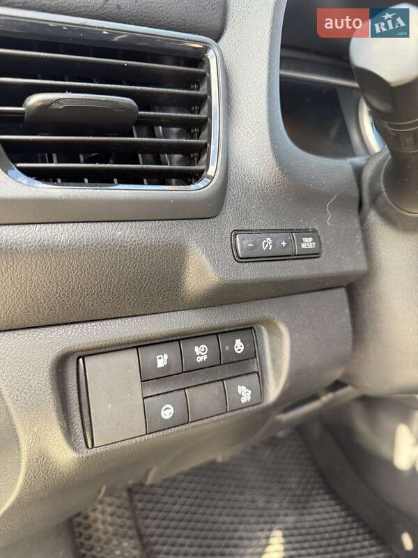 Хэтчбек Nissan Leaf 2019 в Львове