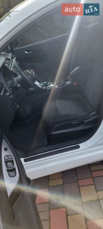 Хэтчбек Nissan Leaf 2019 в Львове