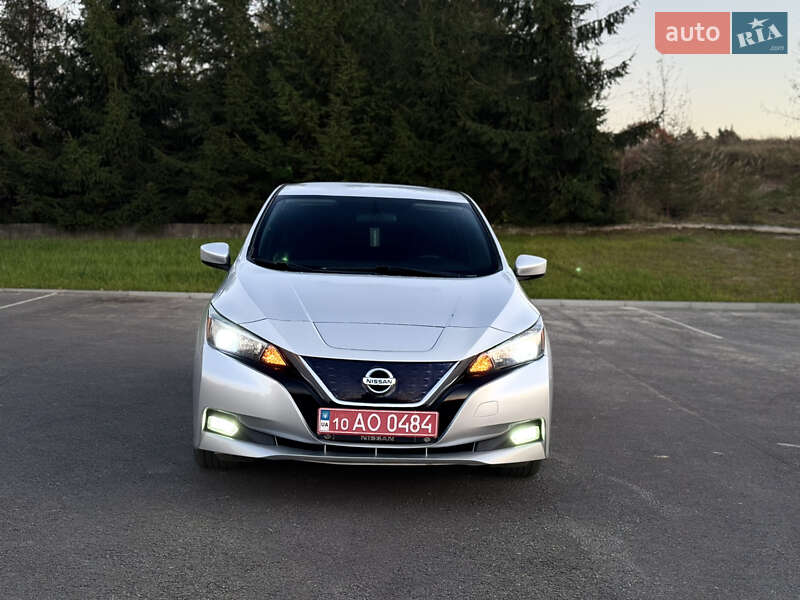 Хэтчбек Nissan Leaf 2018 в Ровно фото 5 Хэтчбек Nissan Leaf 2018 в Ровно