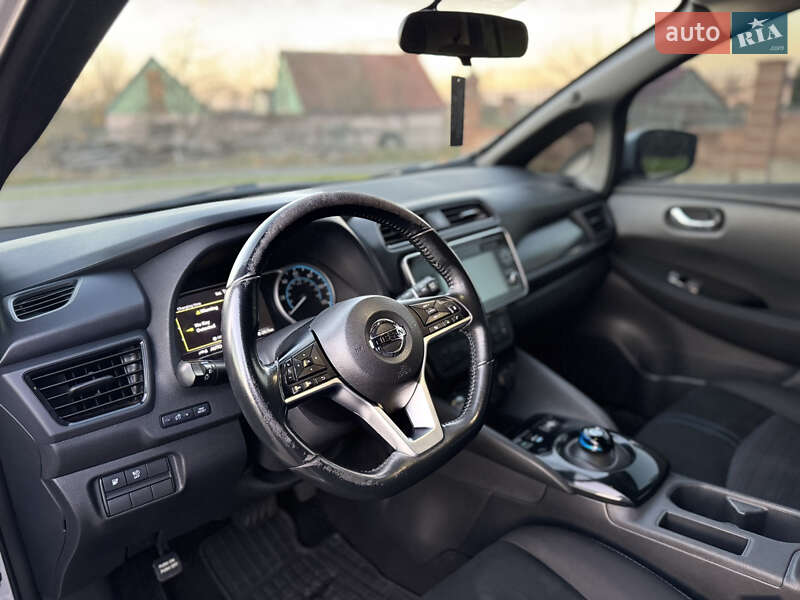 Хэтчбек Nissan Leaf 2018 в Ровно фото 19 Хэтчбек Nissan Leaf 2018 в Ровно