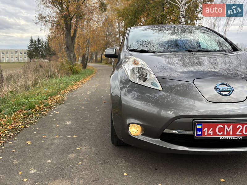 Хэтчбек Nissan Leaf 2014 в Владимире
