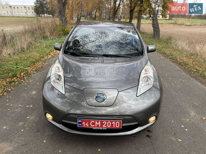 Хэтчбек Nissan Leaf 2014 в Владимире