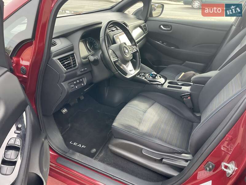 Хэтчбек Nissan Leaf 2020 в Луцке фото 14 Хэтчбек Nissan Leaf 2020 в Луцке