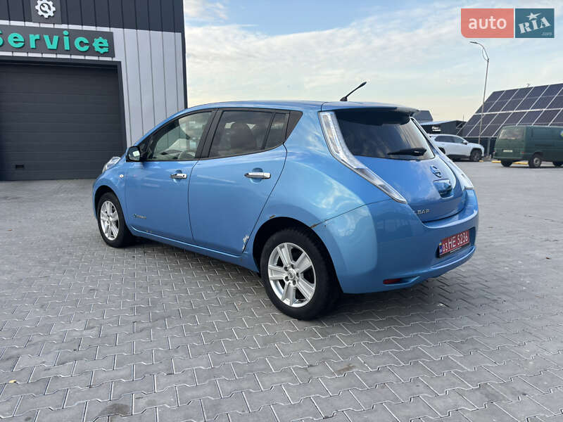 Хэтчбек Nissan Leaf 2011 в Владимире фото 4 Хэтчбек Nissan Leaf 2011 в Владимире