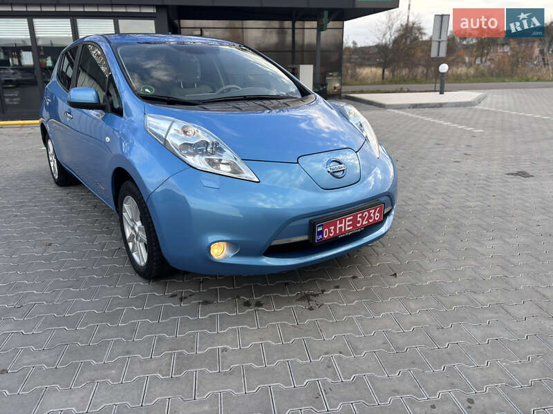 Хэтчбек Nissan Leaf 2011 в Владимире фото 10 Хэтчбек Nissan Leaf 2011 в Владимире
