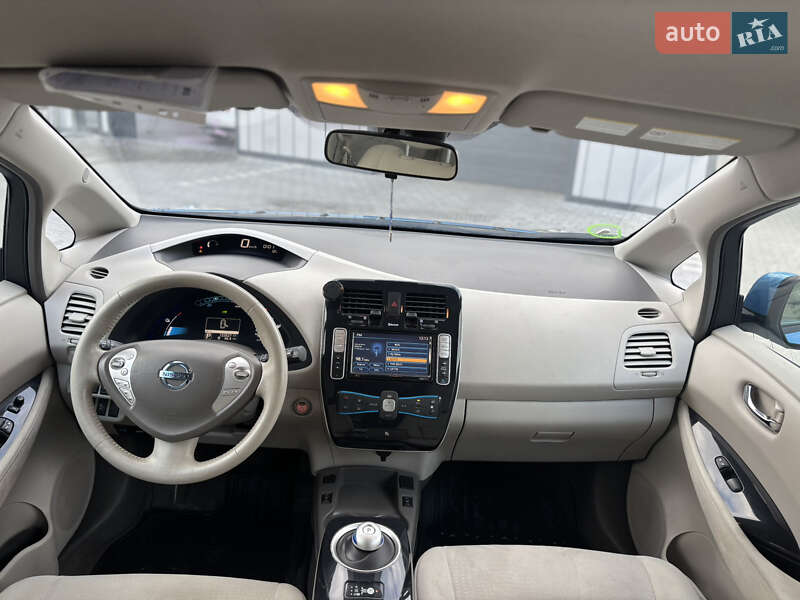 Хэтчбек Nissan Leaf 2011 в Владимире фото 26 Хэтчбек Nissan Leaf 2011 в Владимире